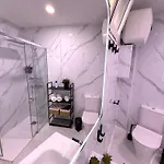 Tropicalidays Casa Arnold 아파트 푸에르토 데 산티아고