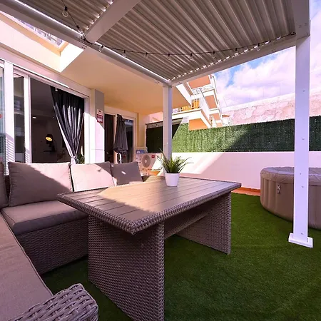 Tropicalidays Casa Arnold *